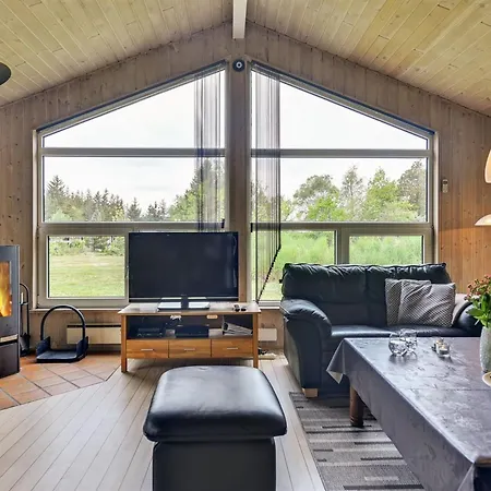 Hébergement de vacances Rudy - 900m To The Fjord By Interhome *