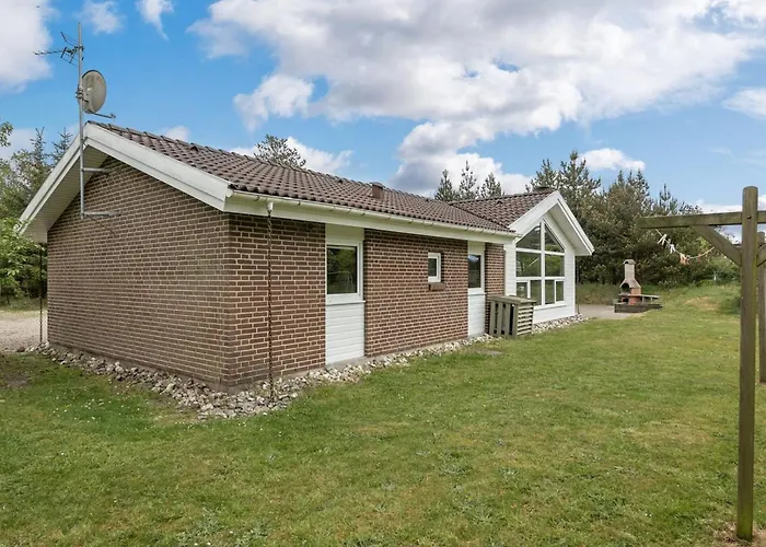 Nyaraló Rudy - 900m To The Fjord By Interhome