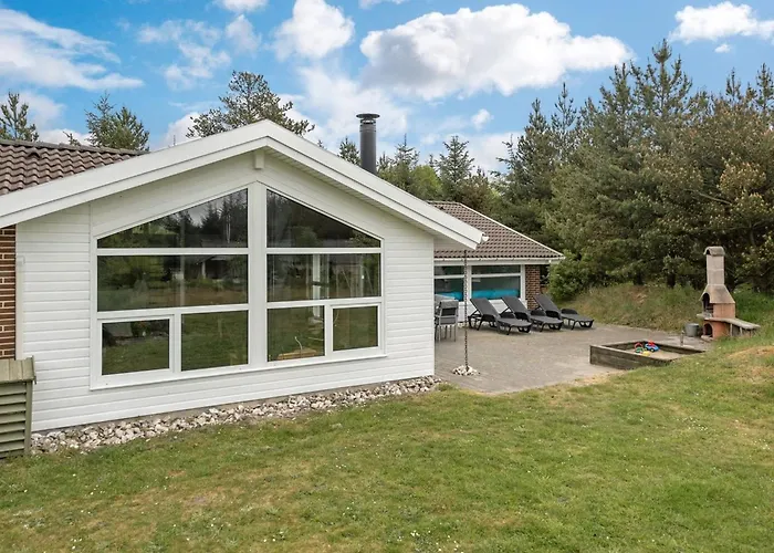 Rudy - 900m To The Fjord By Interhome