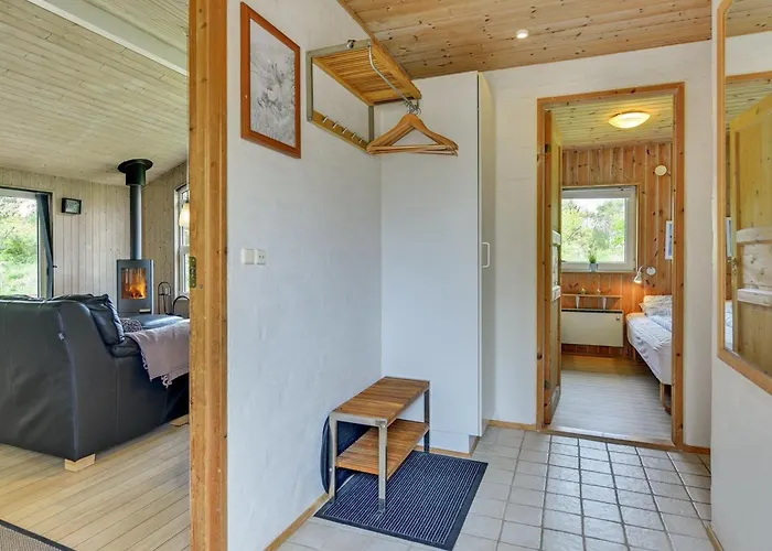 Nyaraló Rudy - 900m To The Fjord By Interhome *