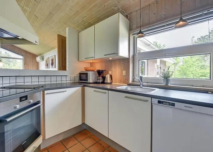 Prázdninový dům Rudy - 900m To The Fjord By Interhome