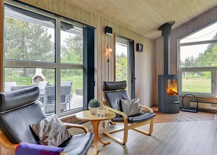 Rudy - 900m To The Fjord By Interhome