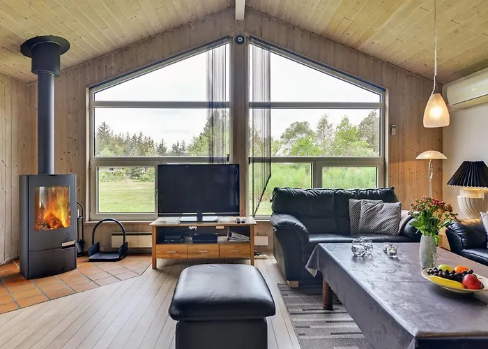 Nyaraló Rudy - 900m To The Fjord By Interhome *